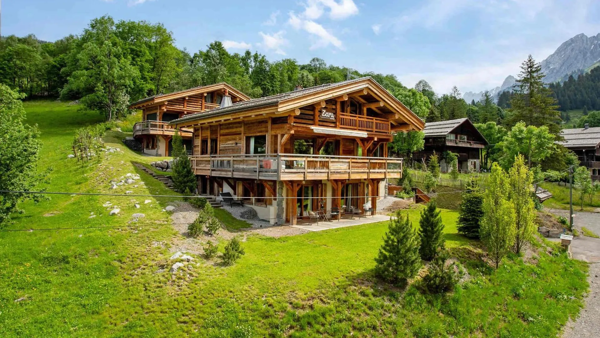 Chalet 5* Pour 12 Avec Piscine, Spa, Sauna Et Hammam A La Clusaz - Fr-1-304-307